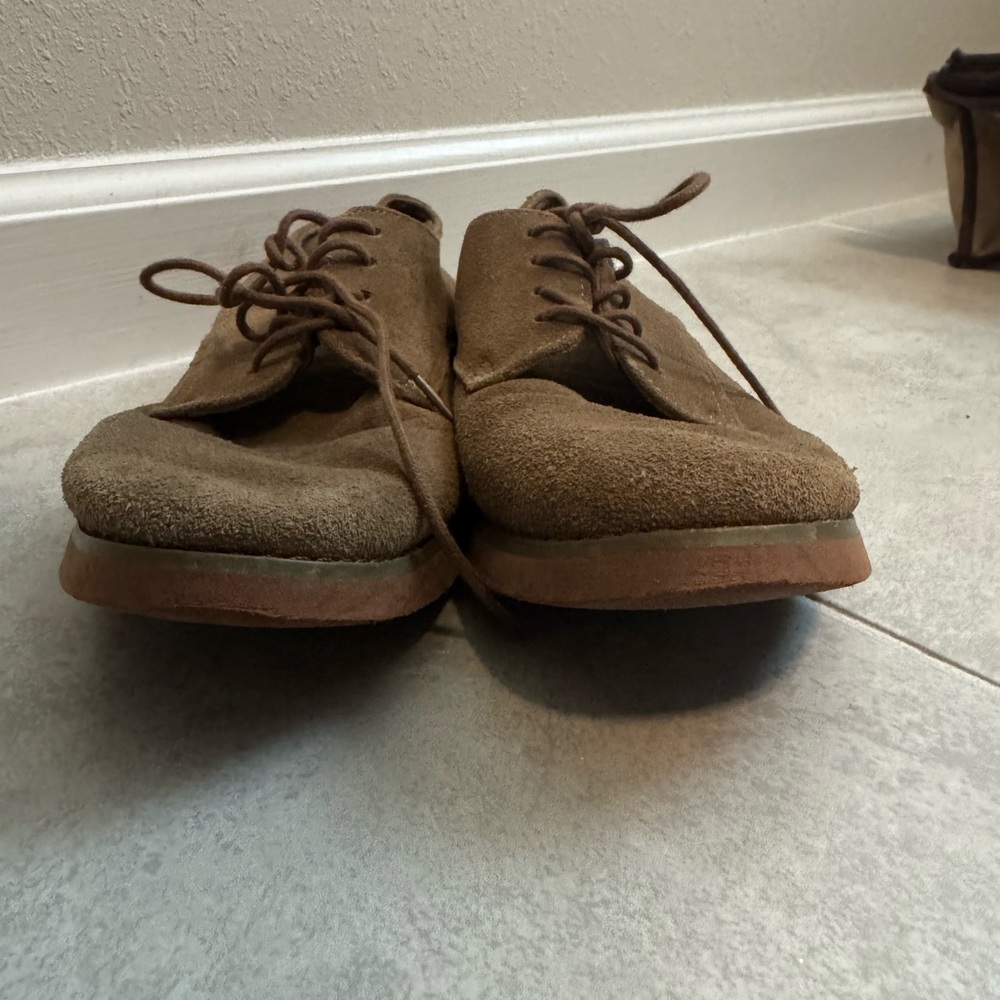 Eastland Women's Buck Oxford Tan Suede Loafers